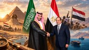 مجوز نظامی مصر برای حمایت از عربستان؛ یمن دیگر حیاط خلوت عربستان نیست/ جودکی: کانون‌های جنگ در خلیج فارس و باب‌المندب در آستانه جنگ جهانی هستند