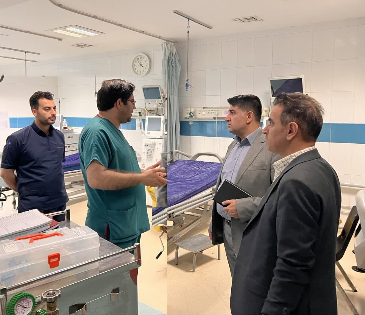 به دستور بازرس‌کل کردستان؛ خدمات درمانی و مطالبات مردمی در بیمارستان‌های توحید و کوثر بررسی شد