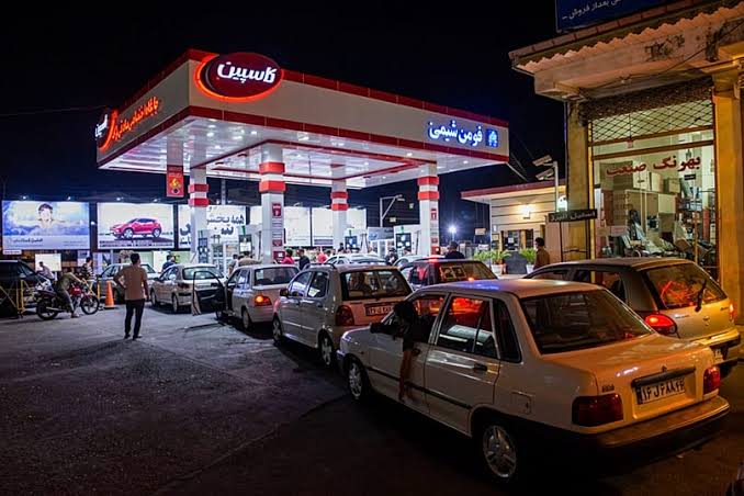 جمعآوری کارتهای سوخت جایگاههای بنزین؛ دغدغه رانندگان اردبیلی