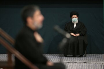 پنجمین شب مراسم عزاداری حضرت زهرا (س) با حضور رهبر انقلاب