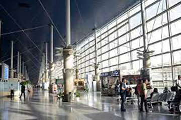 اینفوگرافیک | درآمد عوارض خروج از کشور رکورد زد