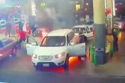 ببینید | آتش‌سوزی هولناک سانتافه در پمپ بنزین اصفهان