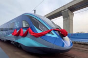 ببینید | رونمایی از سریع‌ترین قطار هیدروژنی جهان در چین