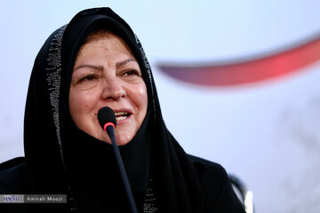 فوتوکال سرهنگ ثریا