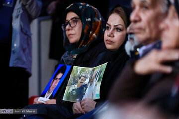 فوتوکال سرهنگ ثریا