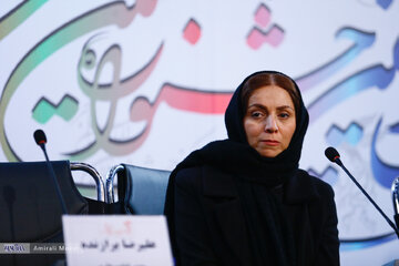 فوتوکال سرهنگ ثریا