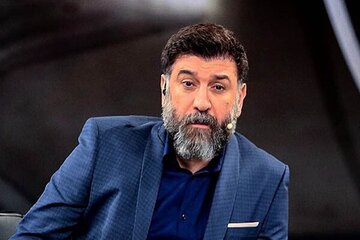 عکس | علی انصاریان روی پوستر فولاد برای بازی با پرسپولیس