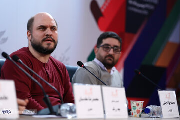 نشست و فتوکال انیمیشن بچه زرنگ