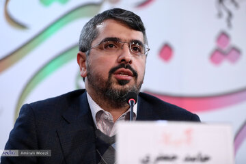 نشست و فتوکال انیمیشن بچه زرنگ