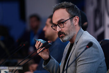 نشست و فتوکال فیلم هفت بهار نارنج