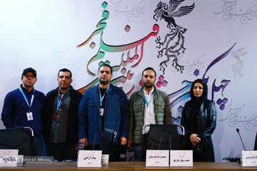 نشست و فتوکال فیلم هفت بهار نارنج