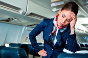ببینید | فریاد وحشتناک مهماندار هواپیما بر سر یک مسافر: من نوکر شما نیستم!