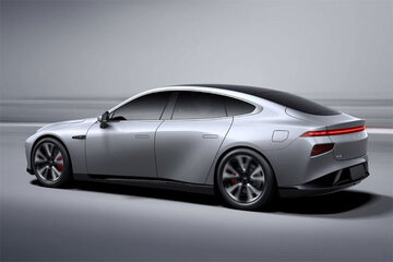 ببینید | اولین تصاویر از خودرو برقی شیائومی