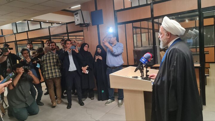 ثبت نام مجلس خبرگان حسن روحانی
