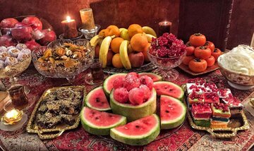 عکس | ‏تصویر کمتر دیده شده از شب چله در حرمسرای ناصرالدین شاه قاجار