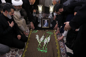 تشییع پیکر آیت الله شیخ حبیب الله احمدی